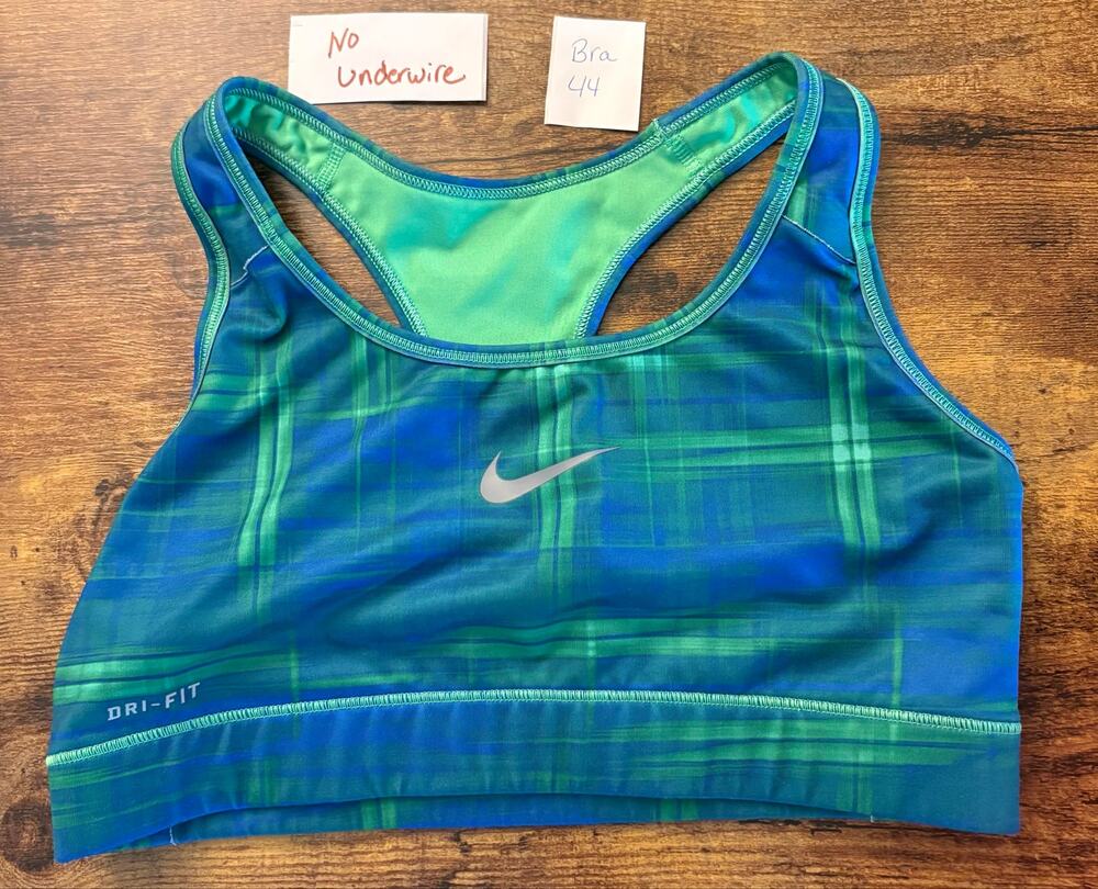 Bra 44 Nike xs/small green sports bra